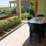 Hotel apartamentowy Ideal Isola Rossa (Sassari)