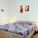 Ideal Hotel apartamentowy 3*