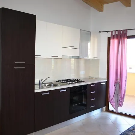 Ideal Lägenhetshotell 3*