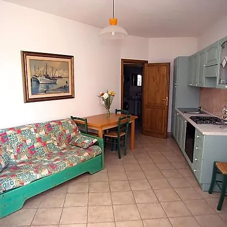 Ideal Apartahotel 3*