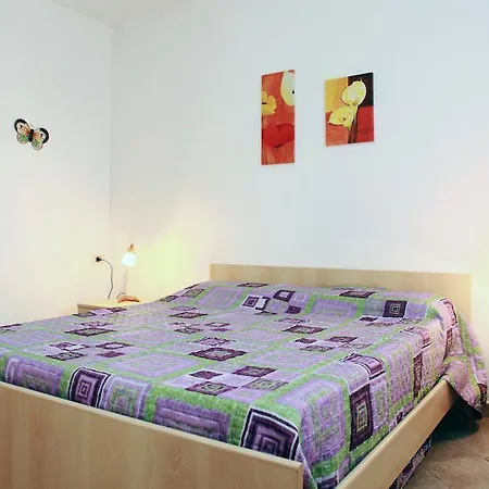 Ideal Apartahotel 4*